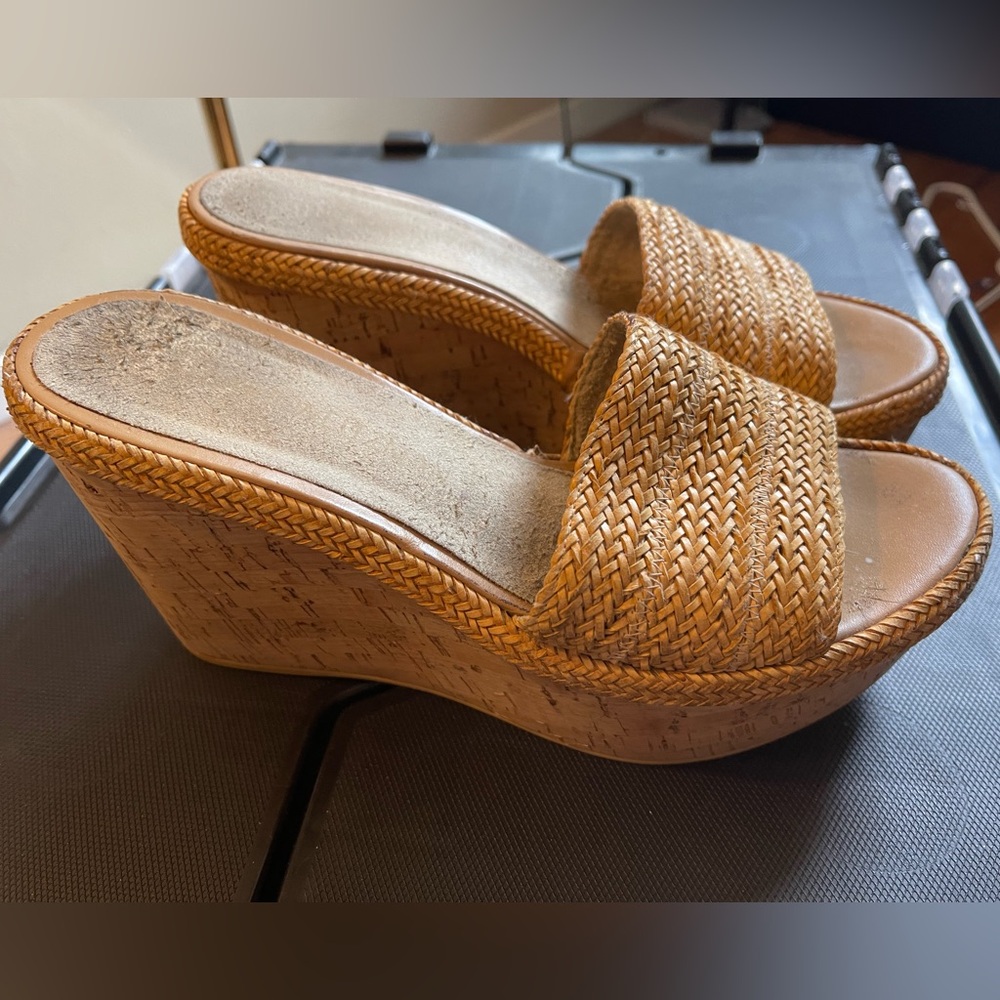 Stuart Weitzman Slides Size 37 - image 3